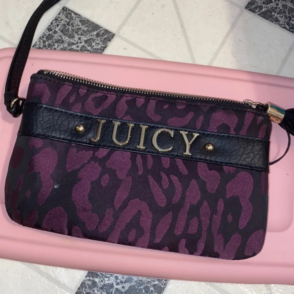 Juicy couture wristlet